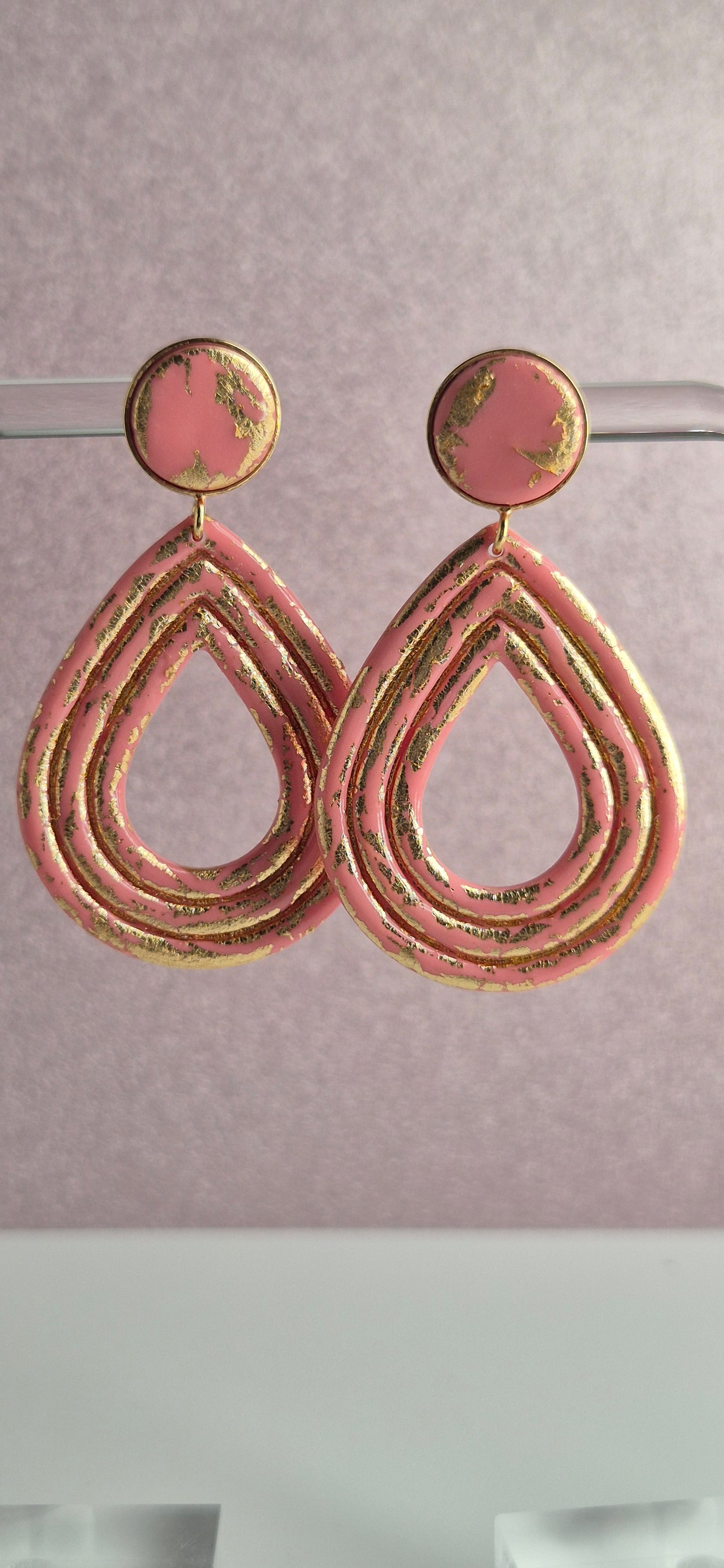 Clou Pendant Goutte Rose et Doré