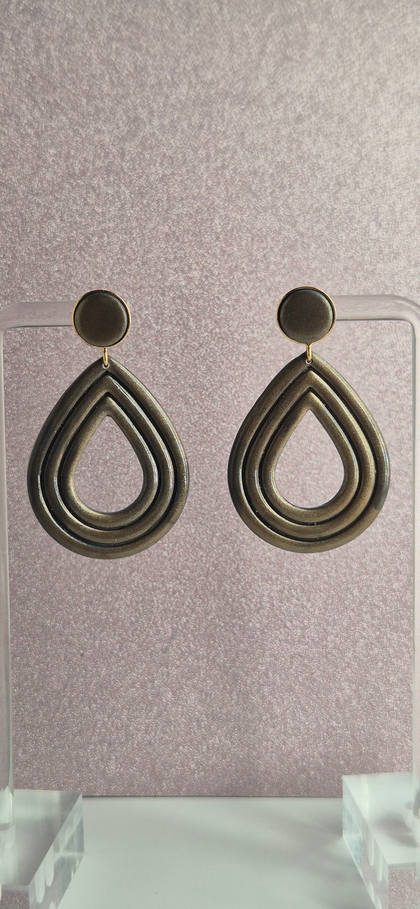 Clou Pendant Goutte Bronze