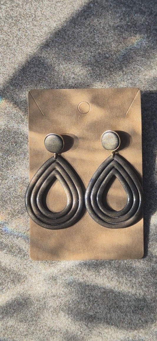 Clou Pendant Goutte Bronze