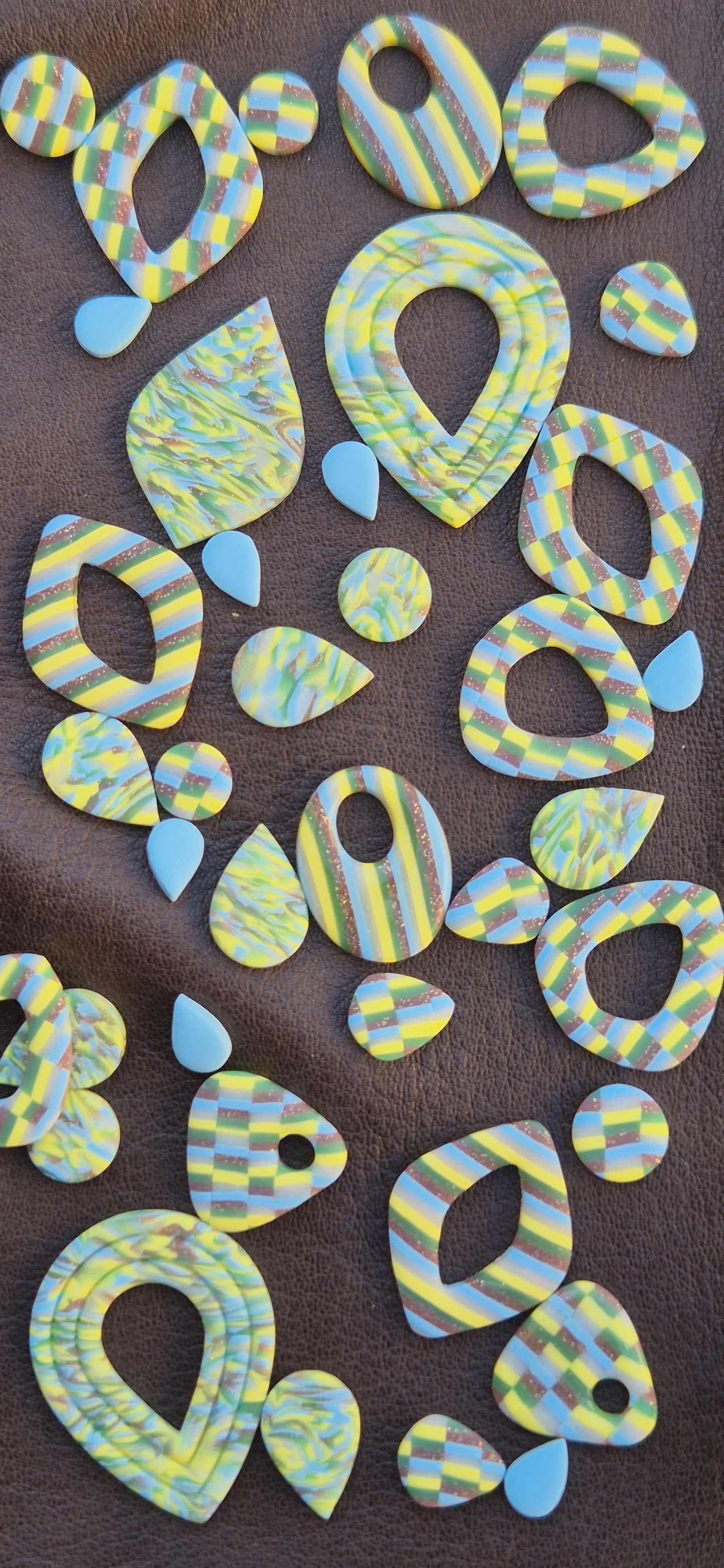 Boucles d'oreilles  Clou vert, petit modèle