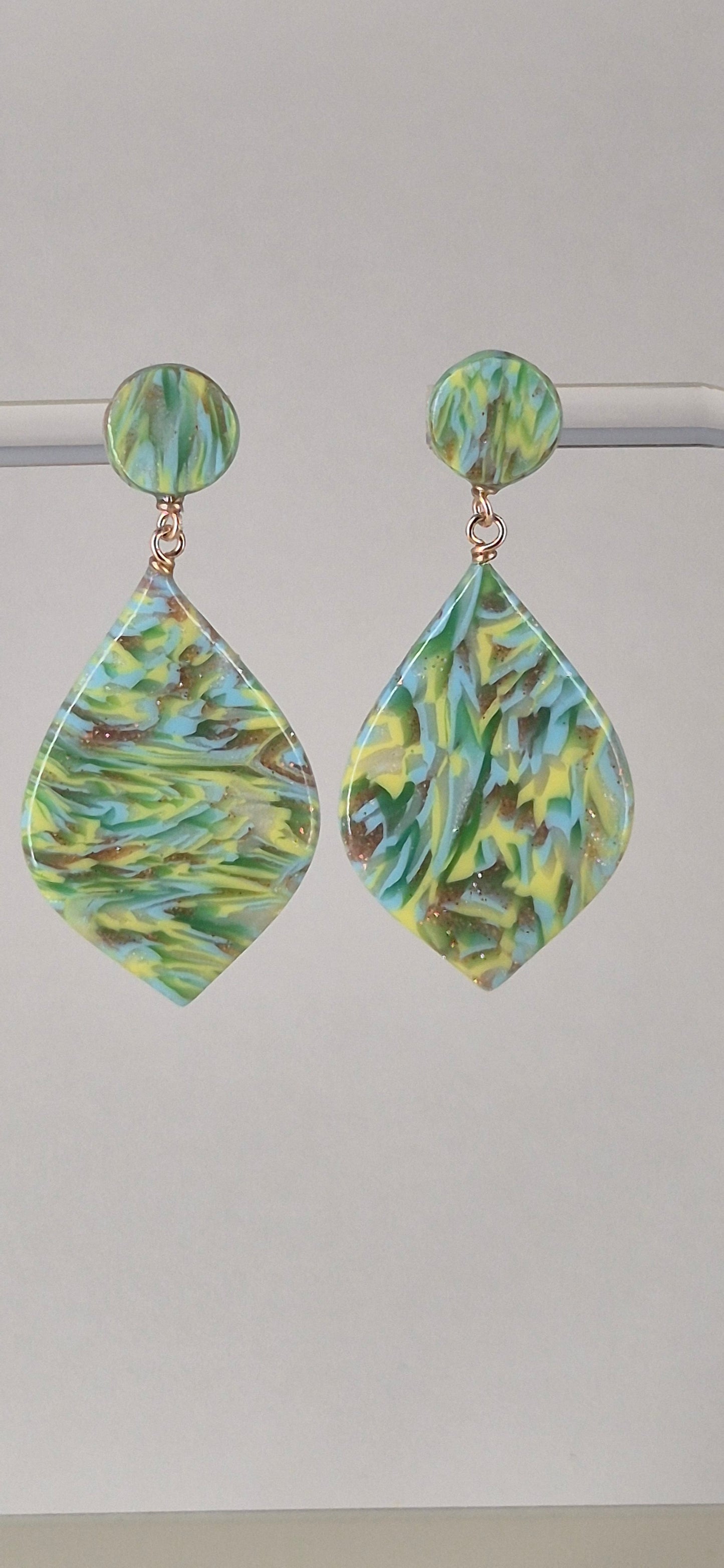 Boucle d'oreille Eclat de Rivière