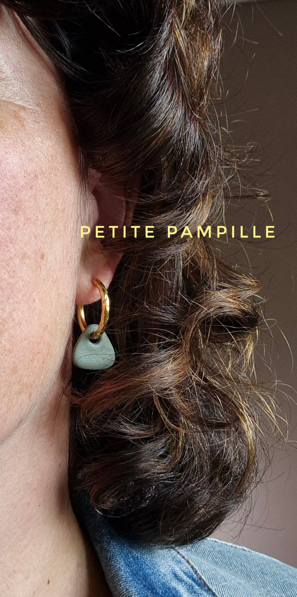 Pampilles vert sapin clair (la paire)