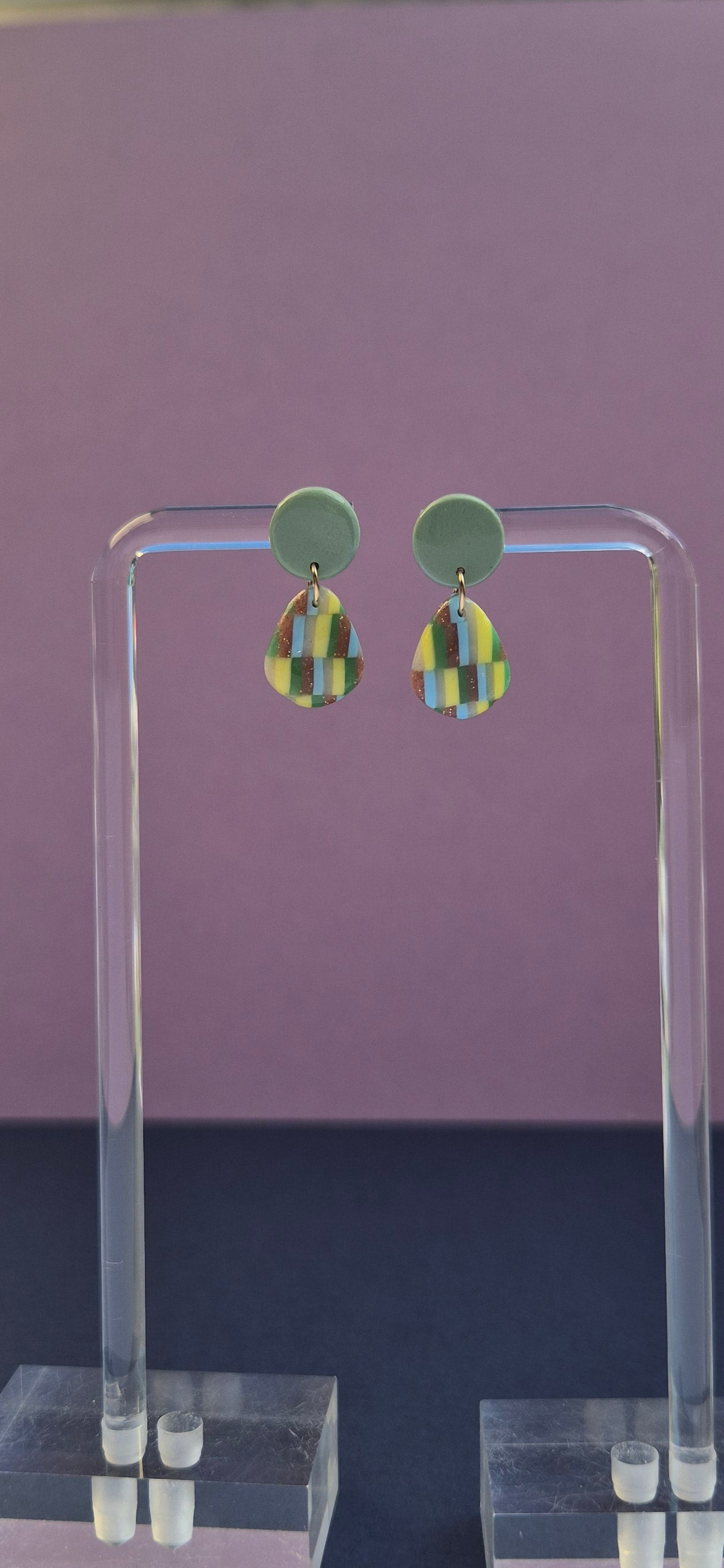Boucles d'oreilles  Clou vert, petit modèle